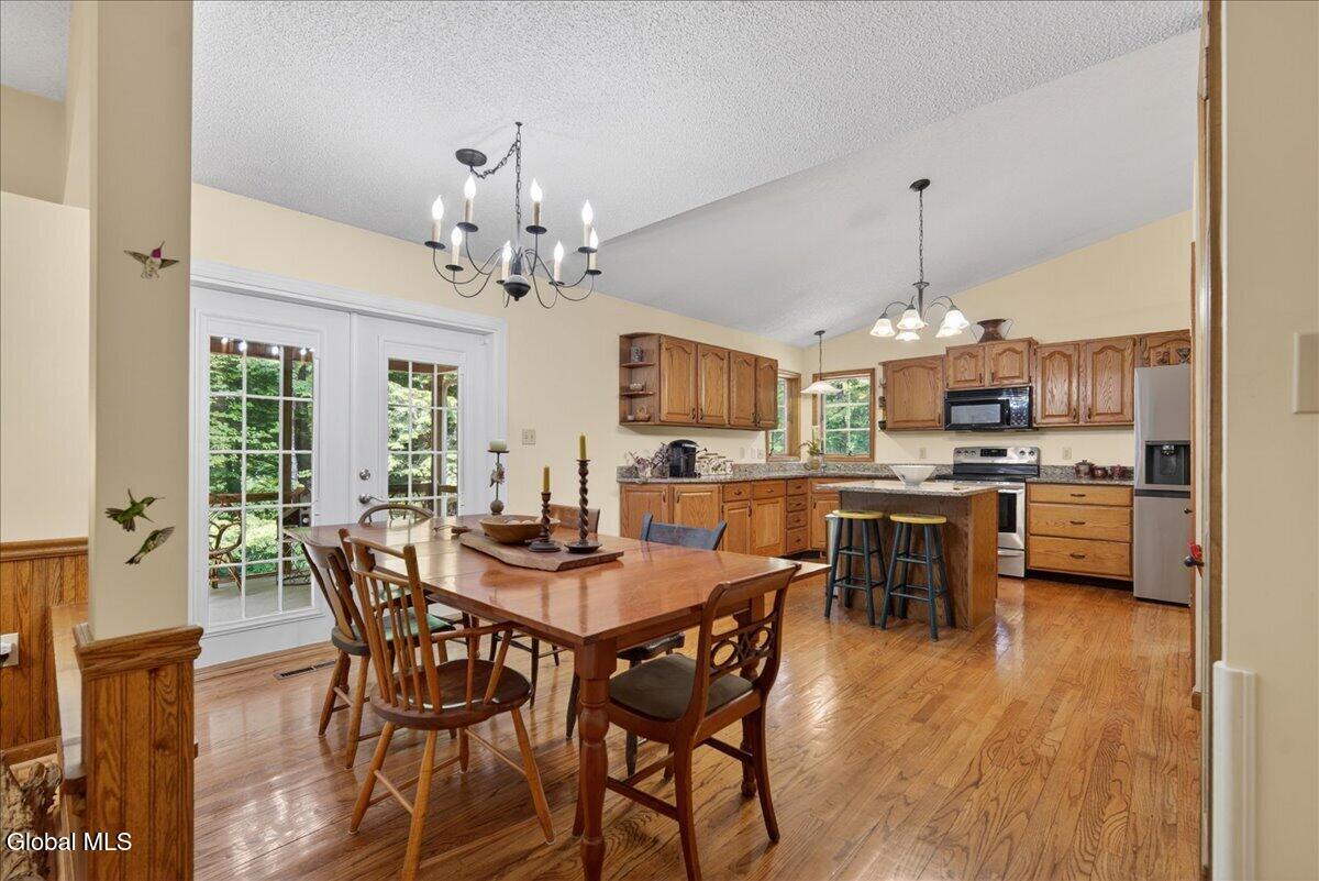 3 Bluebird Court Saratoga Springs NY 12866