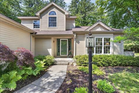 3 Bluebird Court Saratoga Springs NY 12866