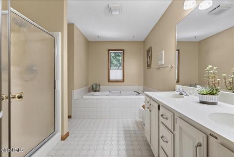 3 Bluebird Court Saratoga Springs NY 12866
