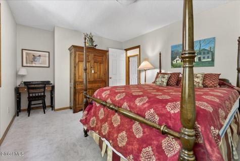 3 Bluebird Court Saratoga Springs NY 12866