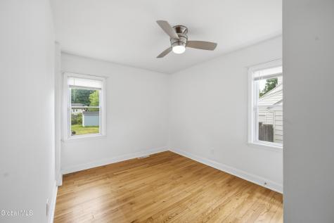 1022 Riggi Avenue Schenectady NY 12303