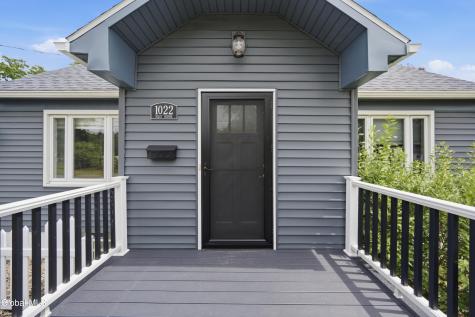 1022 Riggi Avenue Schenectady NY 12303