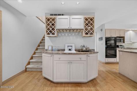 4 Spyglass Hill Menands NY 12204