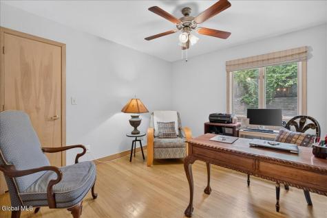 4 Spyglass Hill Menands NY 12204