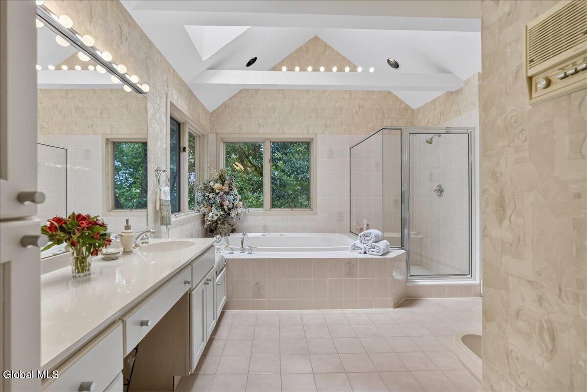 4 Spyglass Hill Menands NY 12204