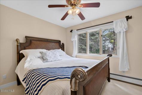 4 Spyglass Hill Menands NY 12204