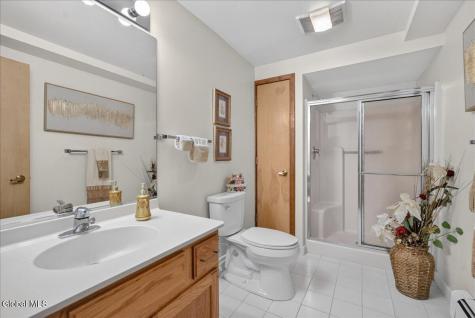 4 Spyglass Hill Menands NY 12204