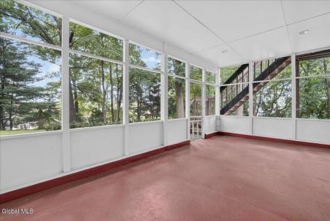 4 Spyglass Hill Menands NY 12204
