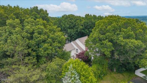 4 Spyglass Hill Menands NY 12204