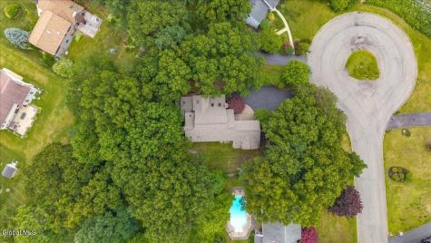 4 Spyglass Hill Menands NY 12204