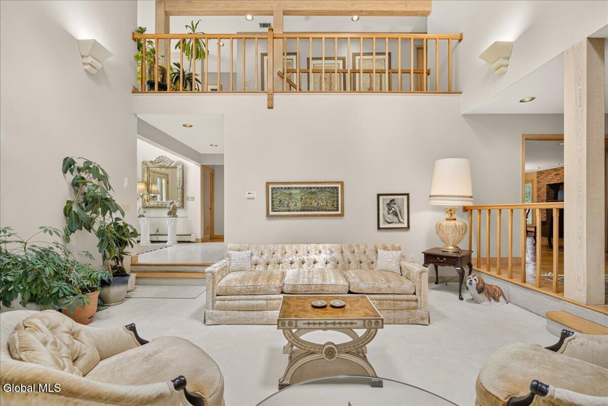 4 Spyglass Hill Menands NY 12204