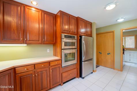 120 Longview Drive Gloversville NY 12078