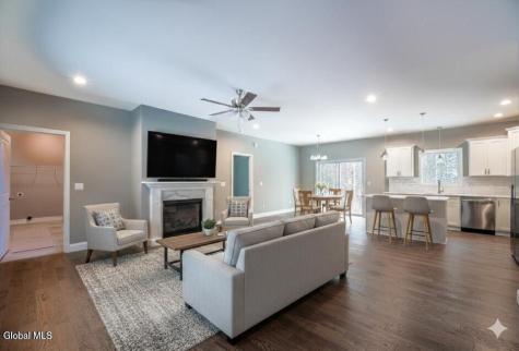 18 Wolfe Road Queensbury NY 12804