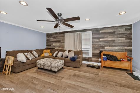 3492 Rosendale Road Niskayuna NY 12309