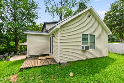 3492 Rosendale Road Niskayuna NY 12309