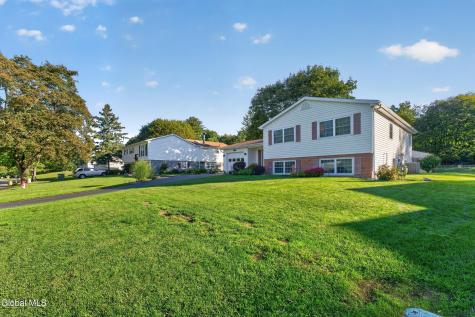 144 Stonington Hill Road Voorheesville NY 12186