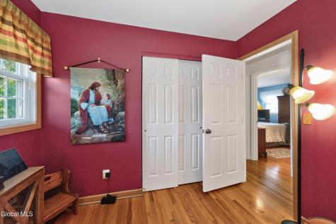 144 Stonington Hill Road Voorheesville NY 12186