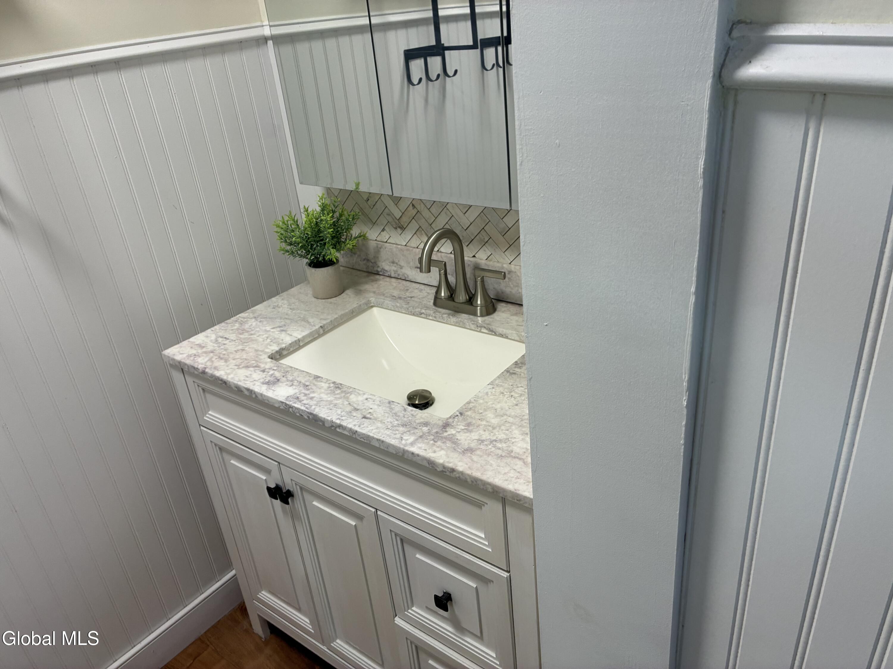 11 Madison Street Hoosick Falls NY 12090