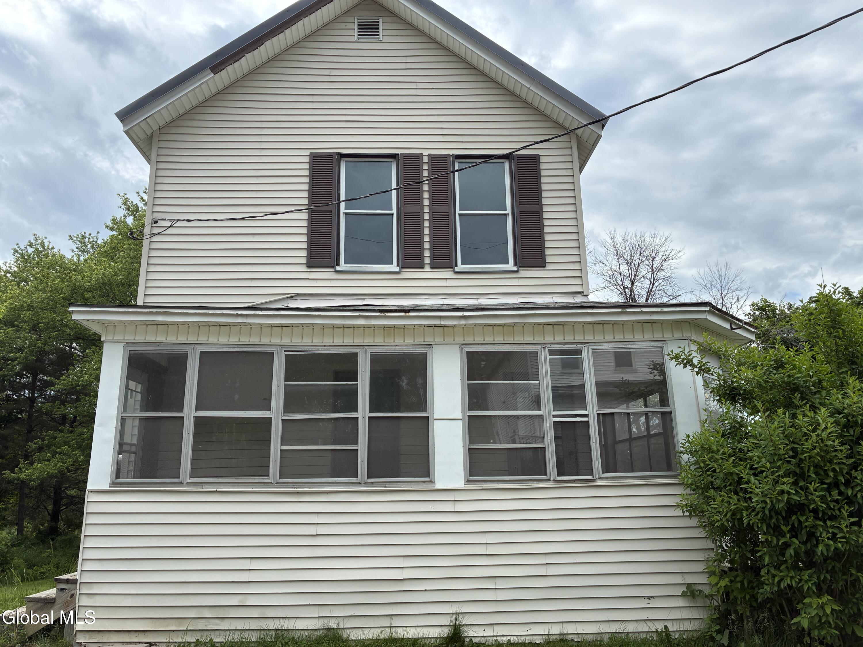 11 Madison Street Hoosick Falls NY 12090