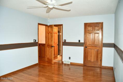 15 Delta Boulevard Colonie NY 12047