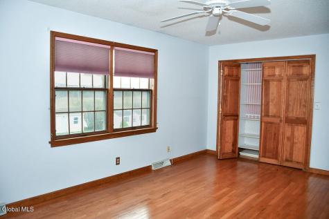 15 Delta Boulevard Colonie NY 12047