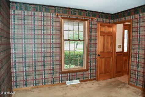 15 Delta Boulevard Colonie NY 12047