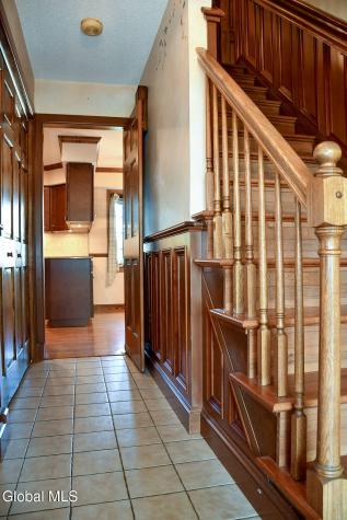 15 Delta Boulevard Colonie NY 12047