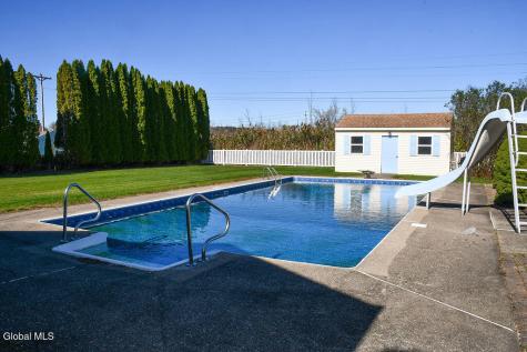 15 Delta Boulevard Colonie NY 12047