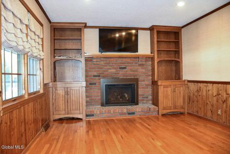 15 Delta Boulevard Colonie NY 12047