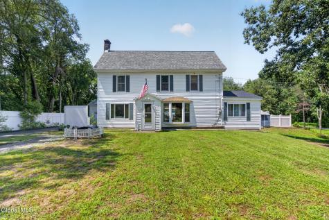 4 Dunsbach Road Halfmoon NY 12065