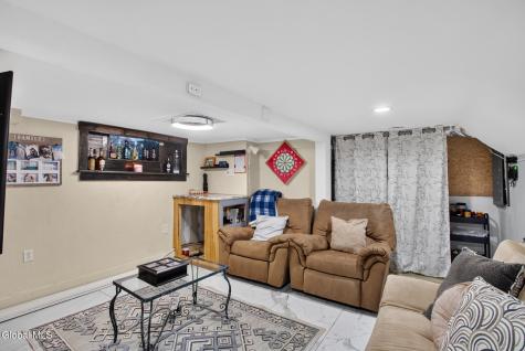4 Dunsbach Road Halfmoon NY 12065