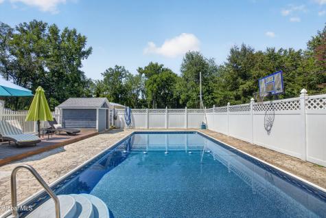 4 Dunsbach Road Halfmoon NY 12065