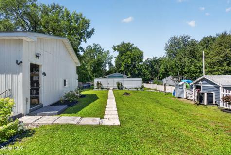 4 Dunsbach Road Halfmoon NY 12065