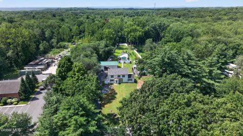 4 Dunsbach Road Halfmoon NY 12065