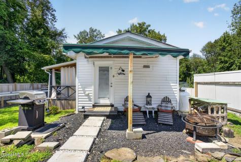 4 Dunsbach Road Halfmoon NY 12065