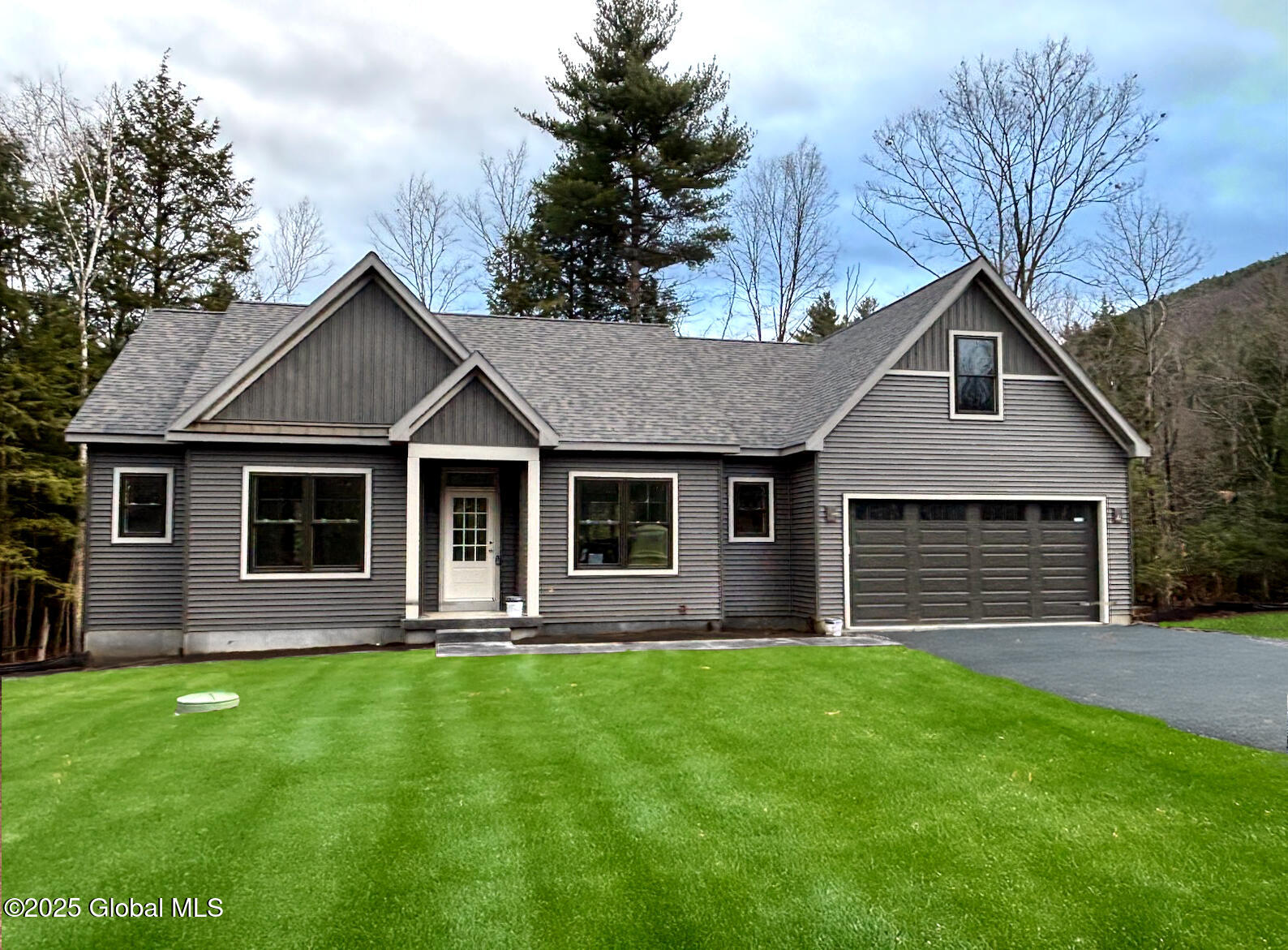 51 Huna Way Lake George NY 12845