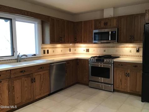 9 Laurel Drive Loudonville NY 12211