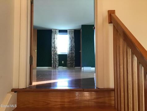 9 Laurel Drive Loudonville NY 12211