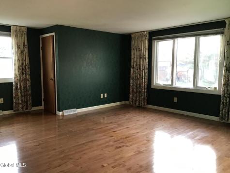 9 Laurel Drive Loudonville NY 12211