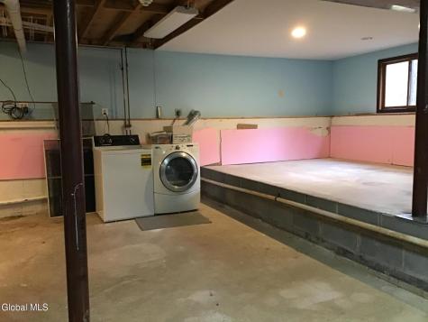 9 Laurel Drive Loudonville NY 12211