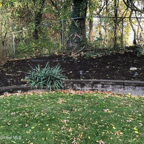 9 Laurel Drive Loudonville NY 12211