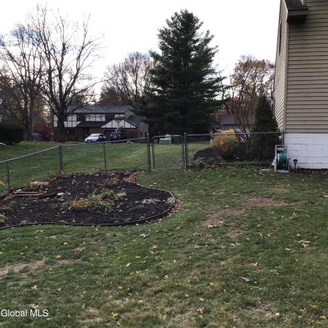 9 Laurel Drive Loudonville NY 12211