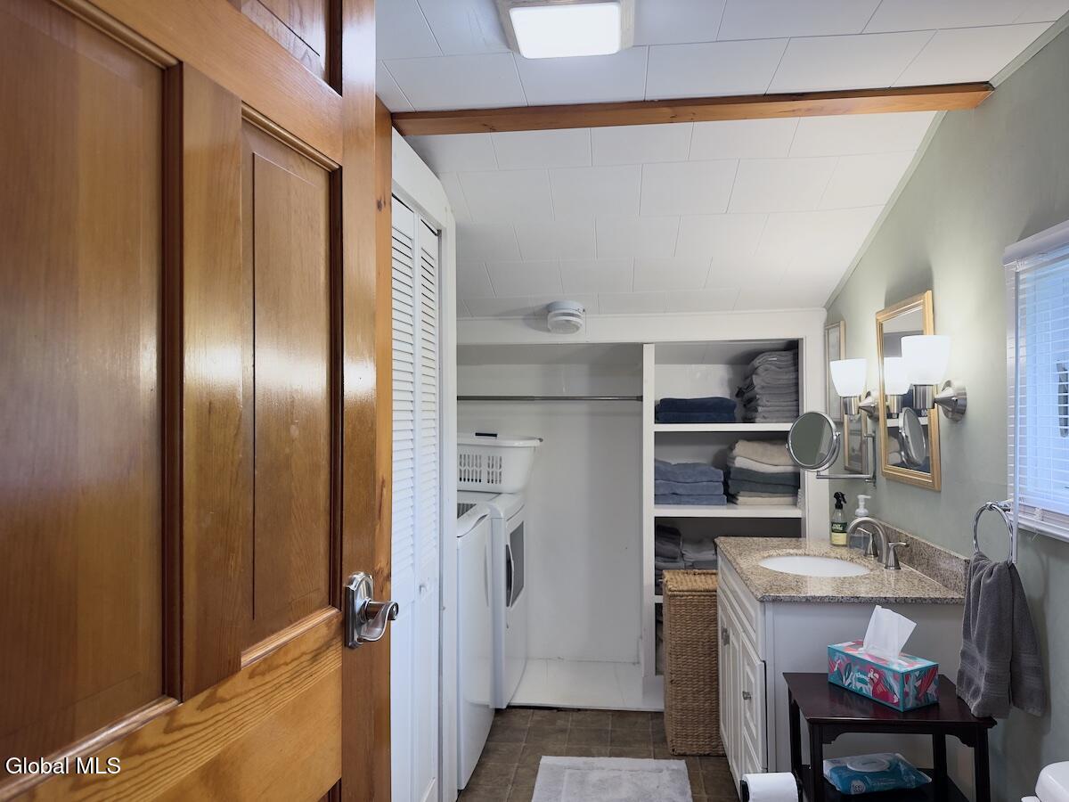643 Point Road Willsboro NY 12996