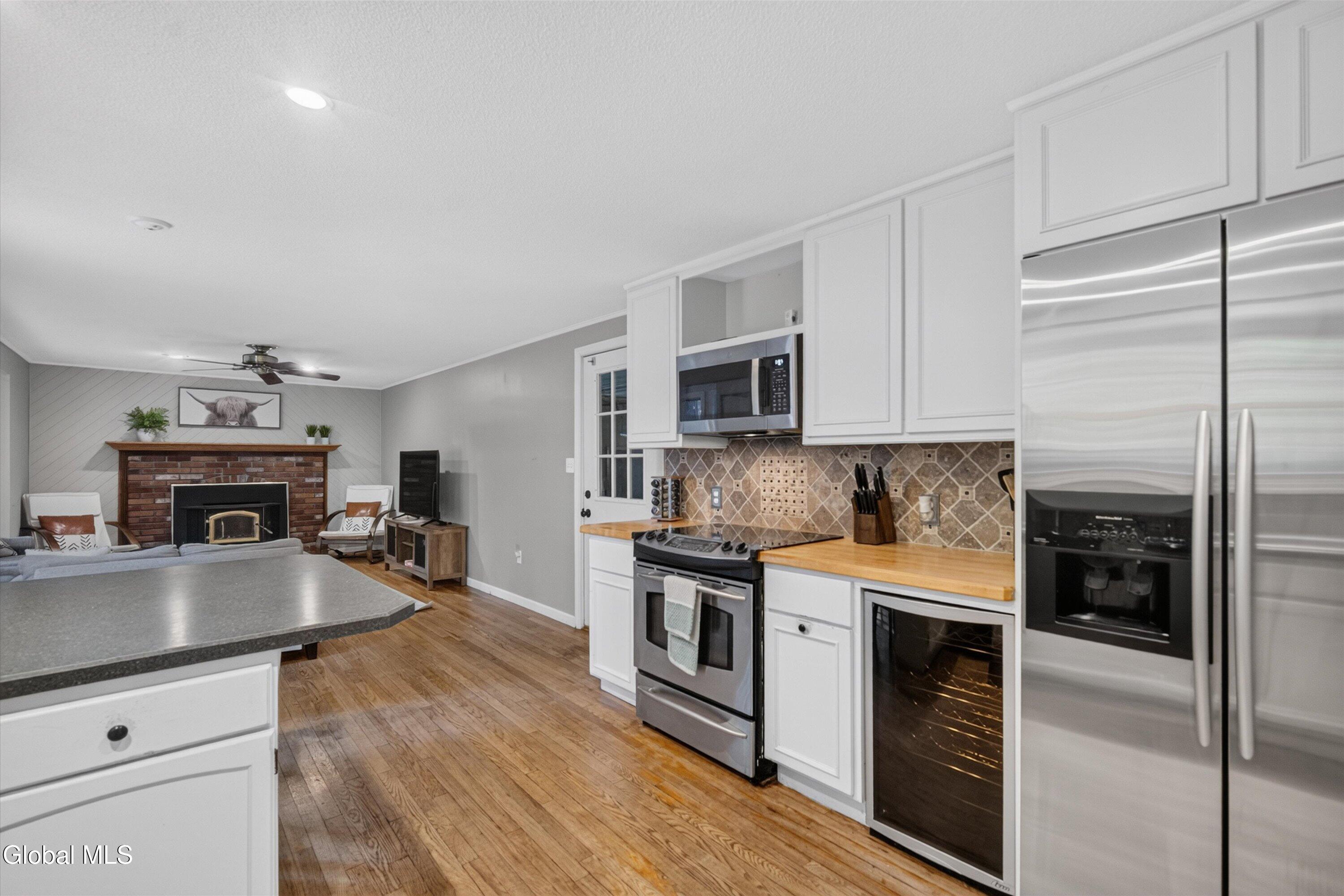 10 Carefree Lane Wilton NY 12831
