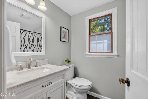 10 Carefree Lane Wilton NY 12831