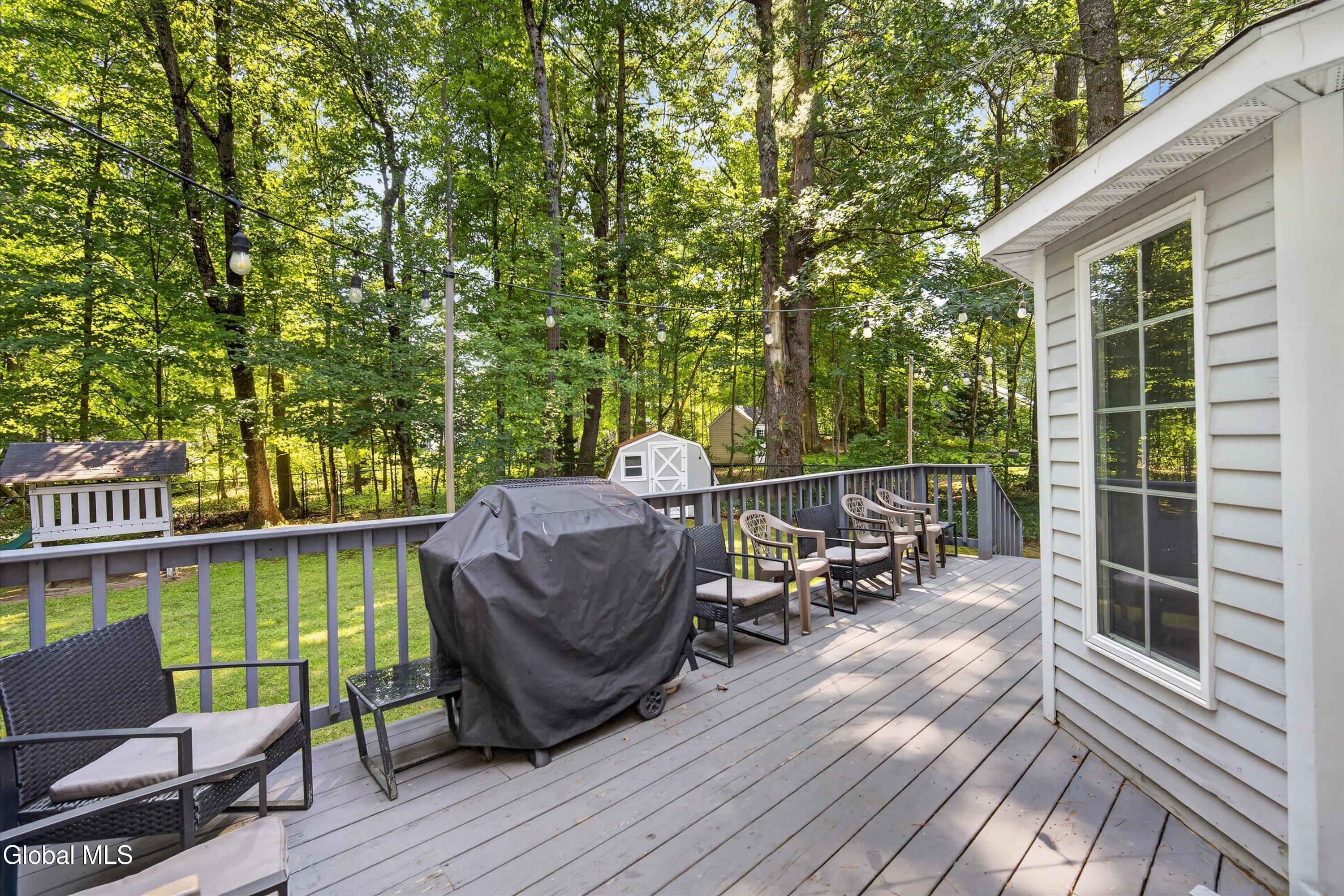 10 Carefree Lane Wilton NY 12831