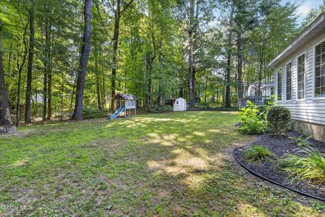 10 Carefree Lane Wilton NY 12831