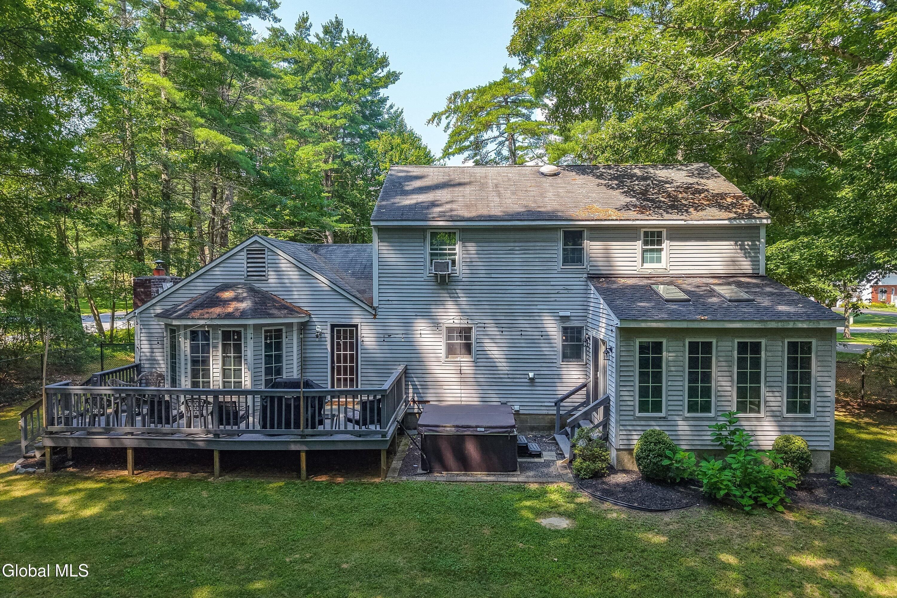 10 Carefree Lane Wilton NY 12831