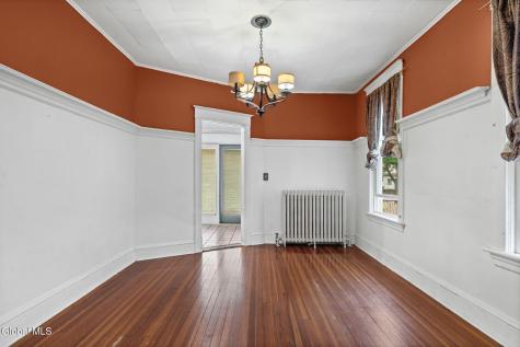 62 Grove Avenue Albany NY 12208