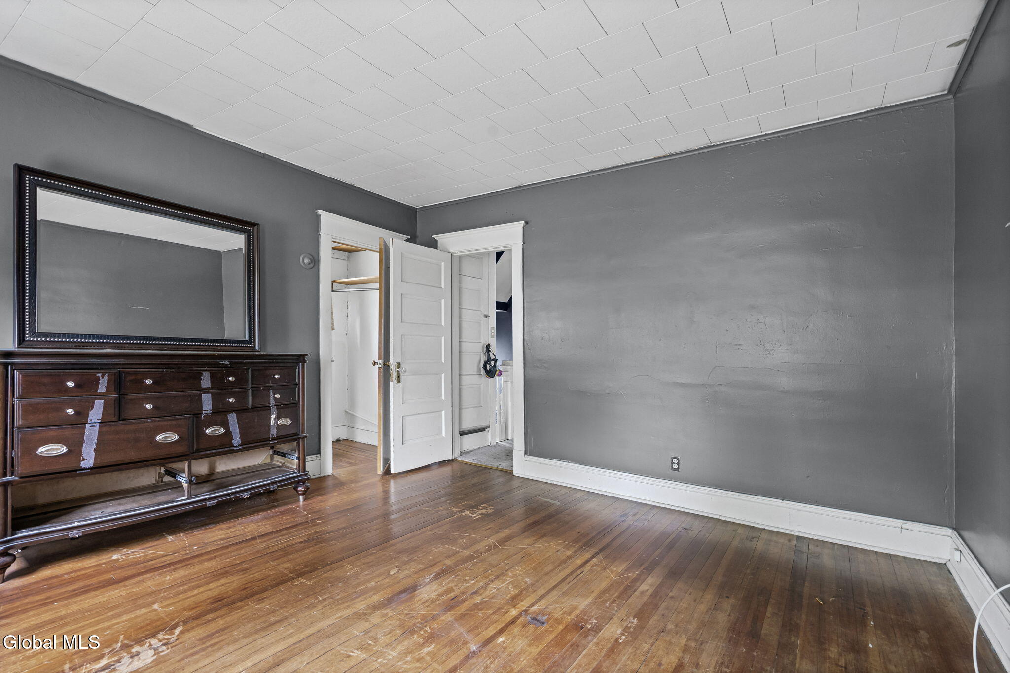 62 Grove Avenue Albany NY 12208